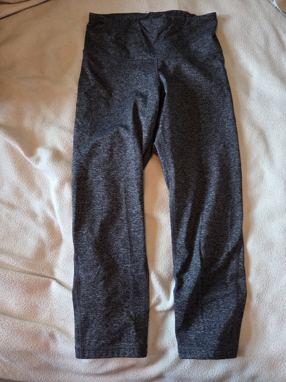 Old Navy Charcoal Crop Leggings